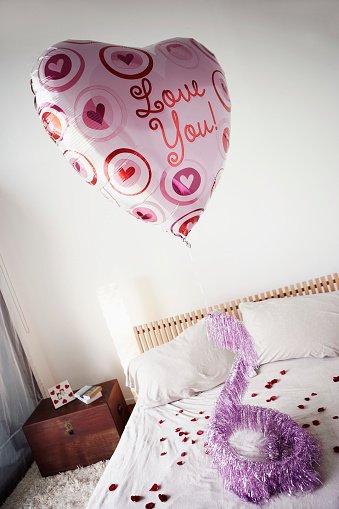 Пример оформления дня святого Валентина шарами с гелием #2